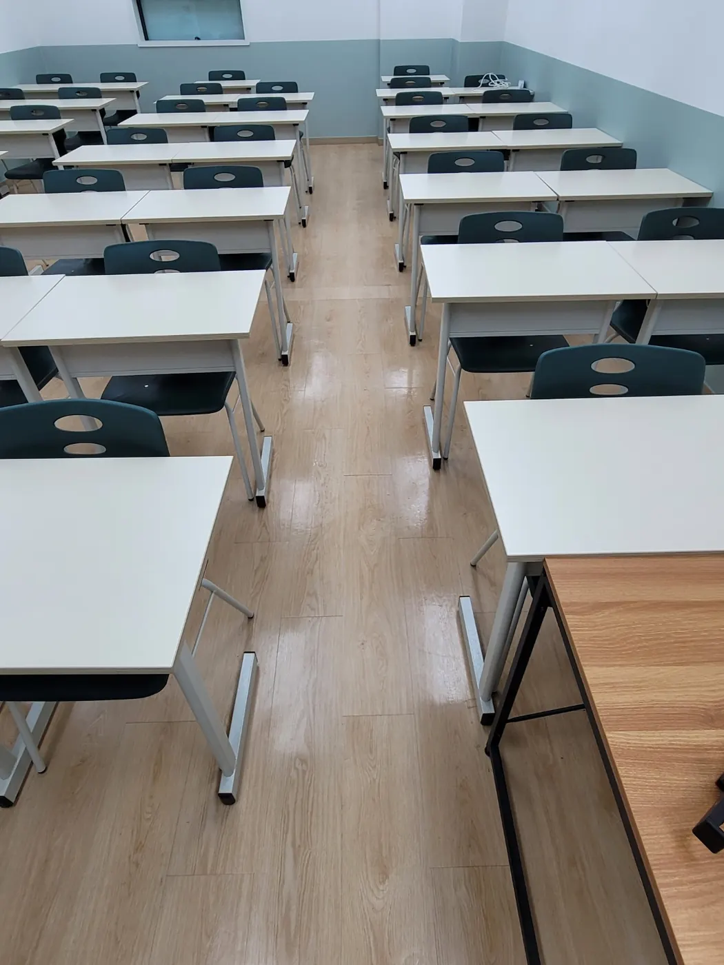 강의실 마감 — 서변동 학원청소 현장