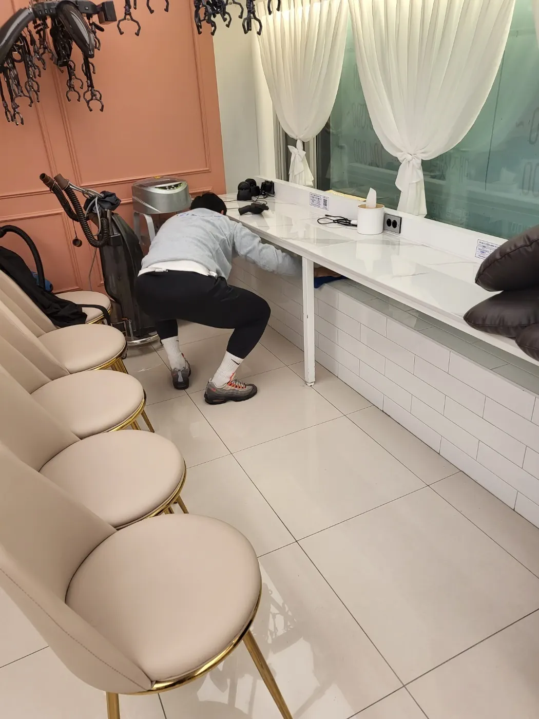 세정 진행 — 고모동 미용실청소 현장