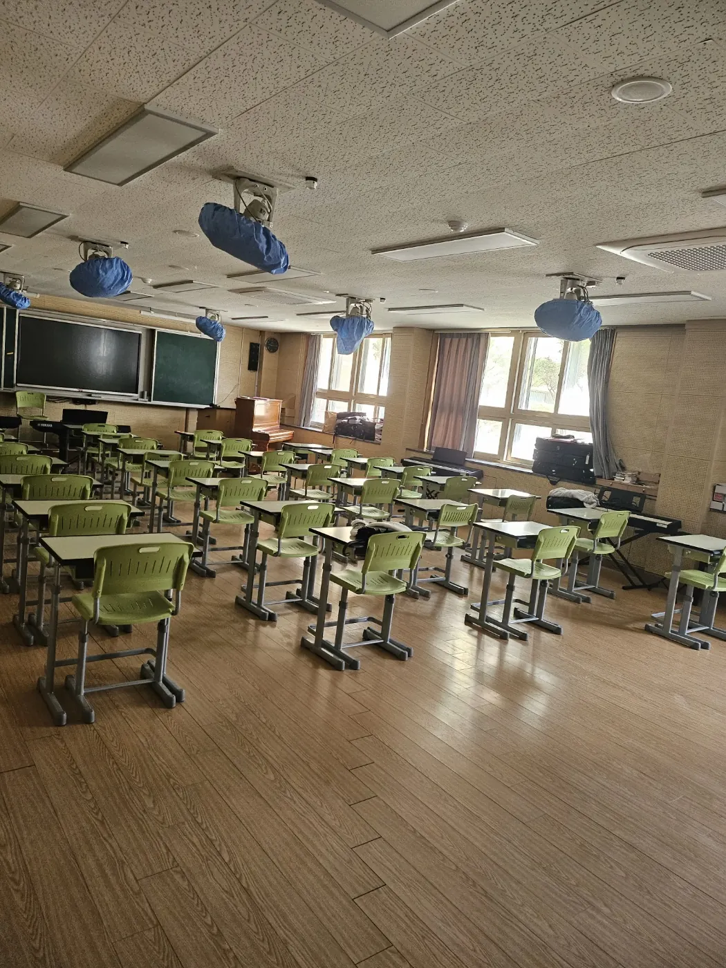 고모동 학교청소 시공 현장 — 교실 마감