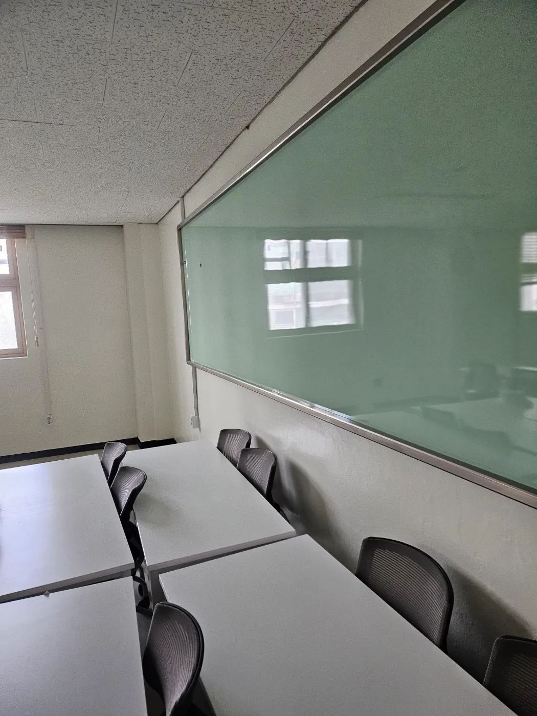 침산동 학교청소 시공 현장 — 교실 마감