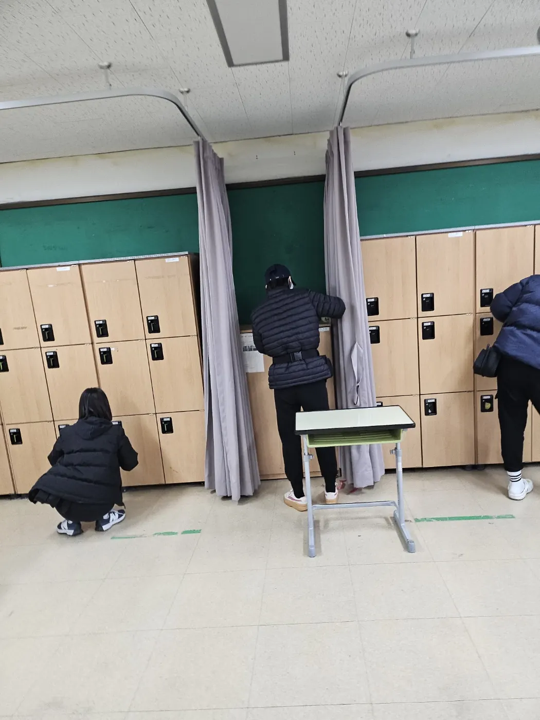 세정 진행 — 관음동 학교청소 현장
