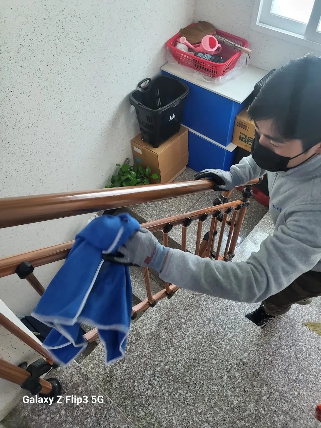 계단 바닥 정리 — 수성구 계단청소 현장